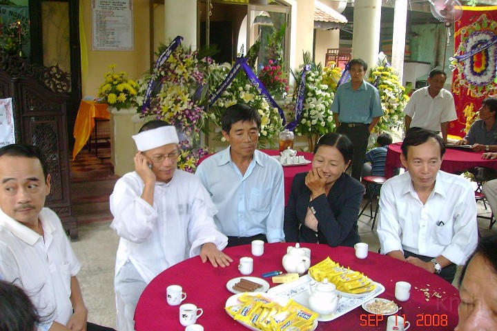 Tham hoi va noi chuyen voi Nam(3).JPG -                                